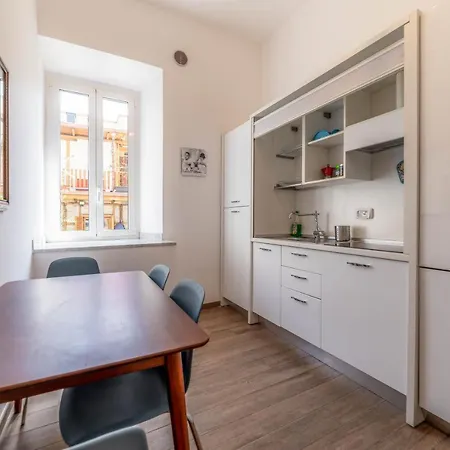 Casa Marin - Metro Malatesta * Roma