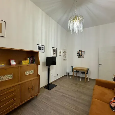 Casa Marin - Metro Malatesta Appartamento Roma