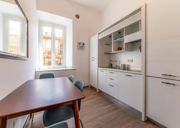 Casa Marin - Metro Malatesta * Rome